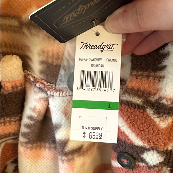 Extra Soft Threadgrit Shacket - Picture 3 of 3